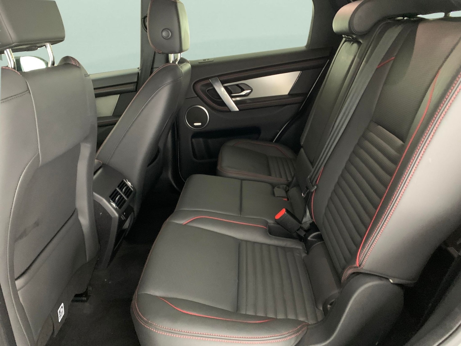 Used Land Rover Discovery Sport 2022 for sale - 77125562: Photo 34