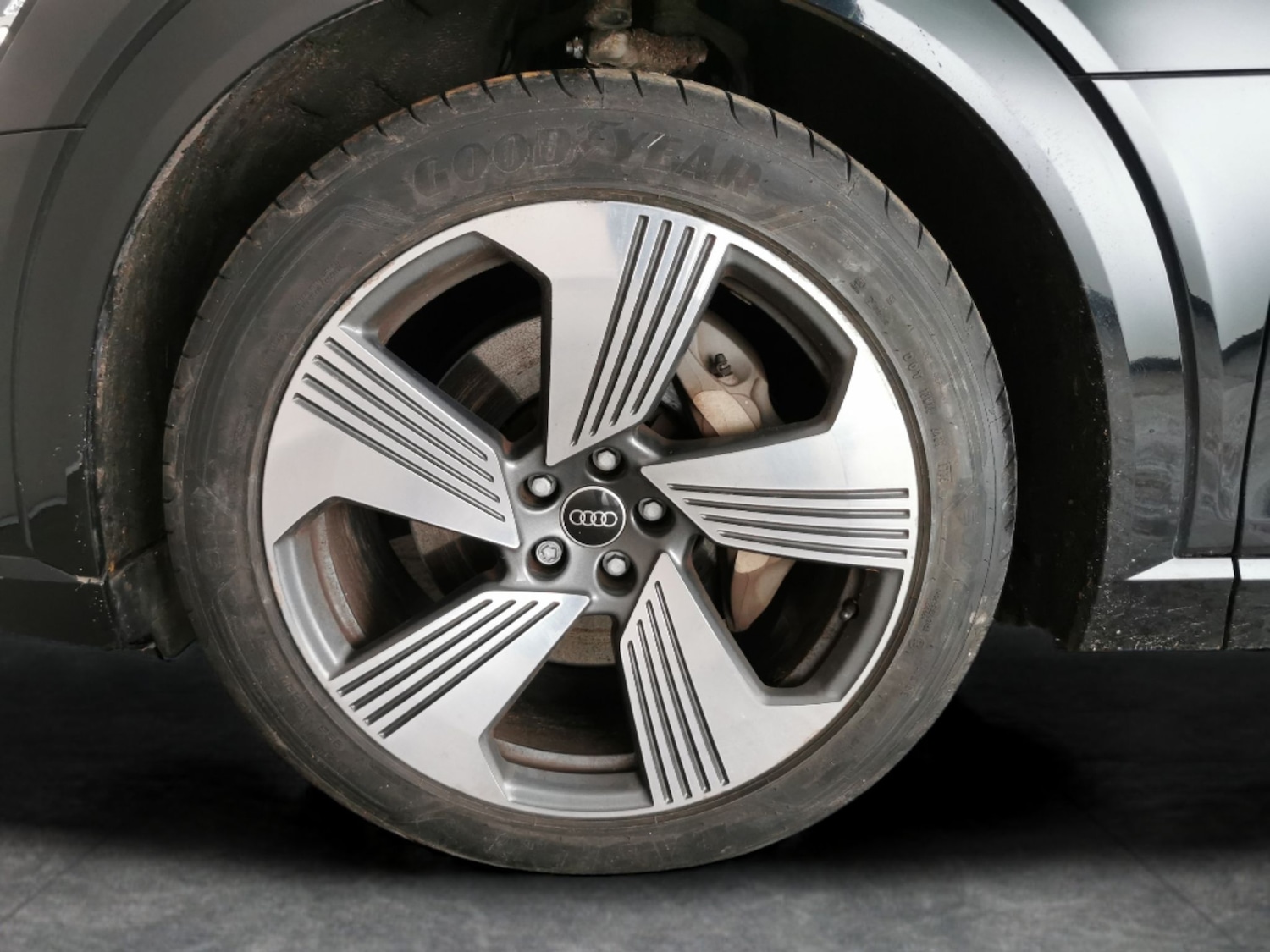 Used Audi e-tron 2023 for sale - 77272058: Photo 29