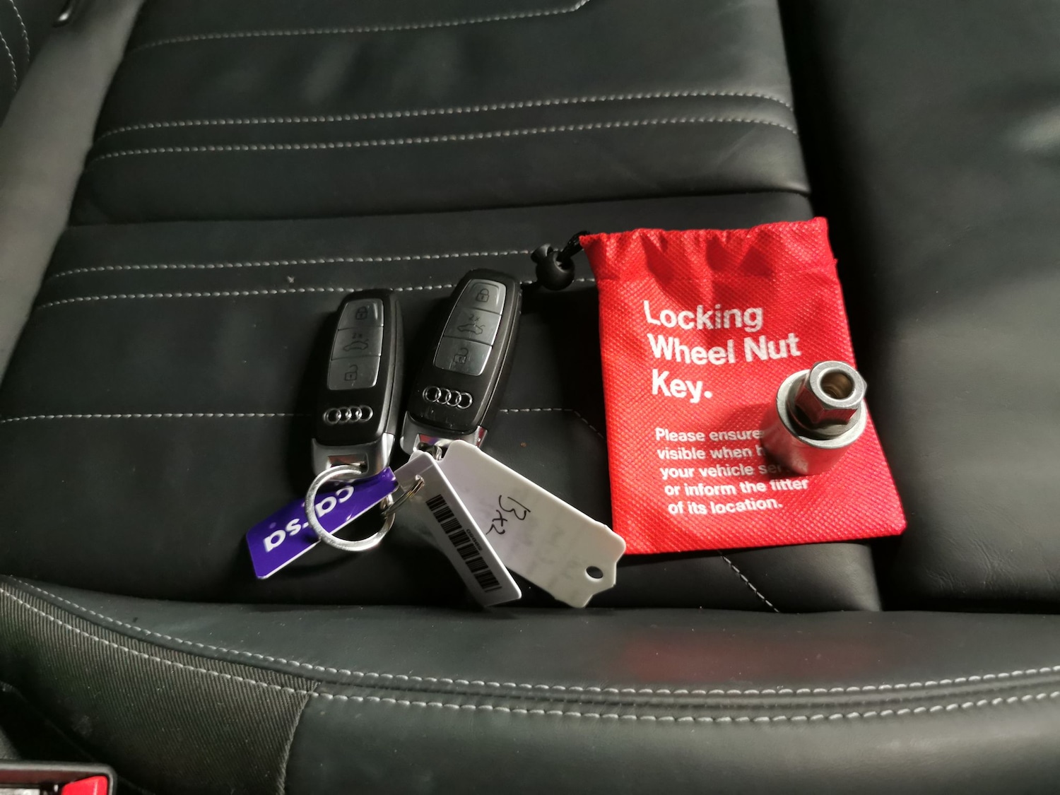 Used Audi e-tron 2023 for sale - 77272058: Photo 37