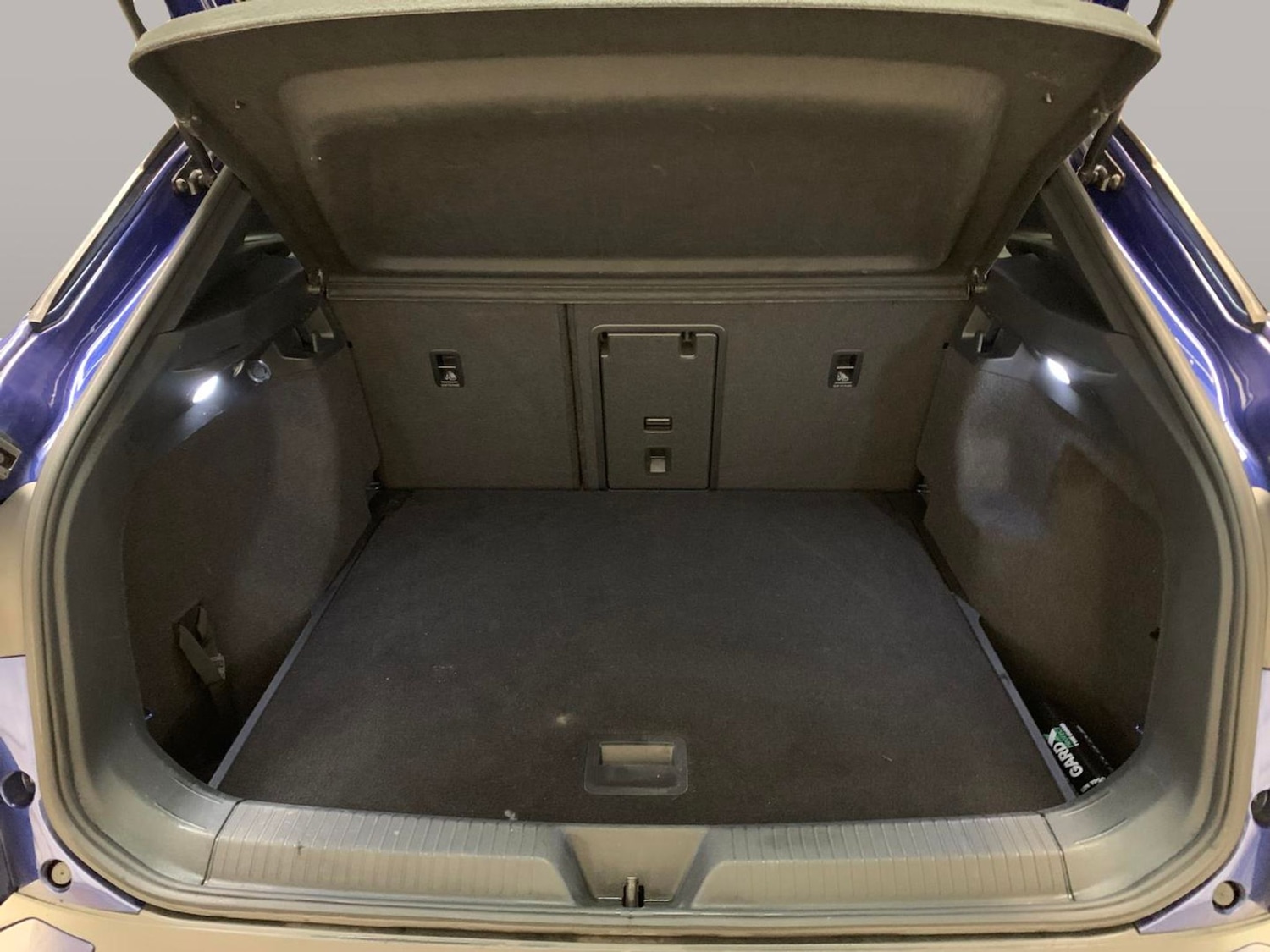 Used Volkswagen ID.4 2022 for sale - 77972181: Photo 32