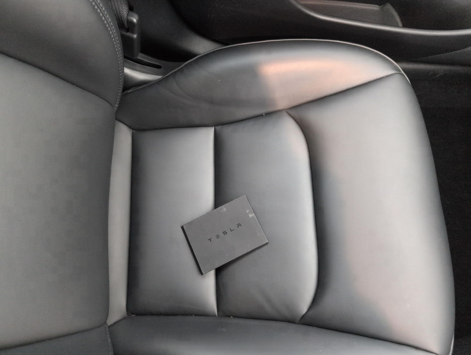 Used Tesla Model 3 2021 for sale - 76447409: Photo 43