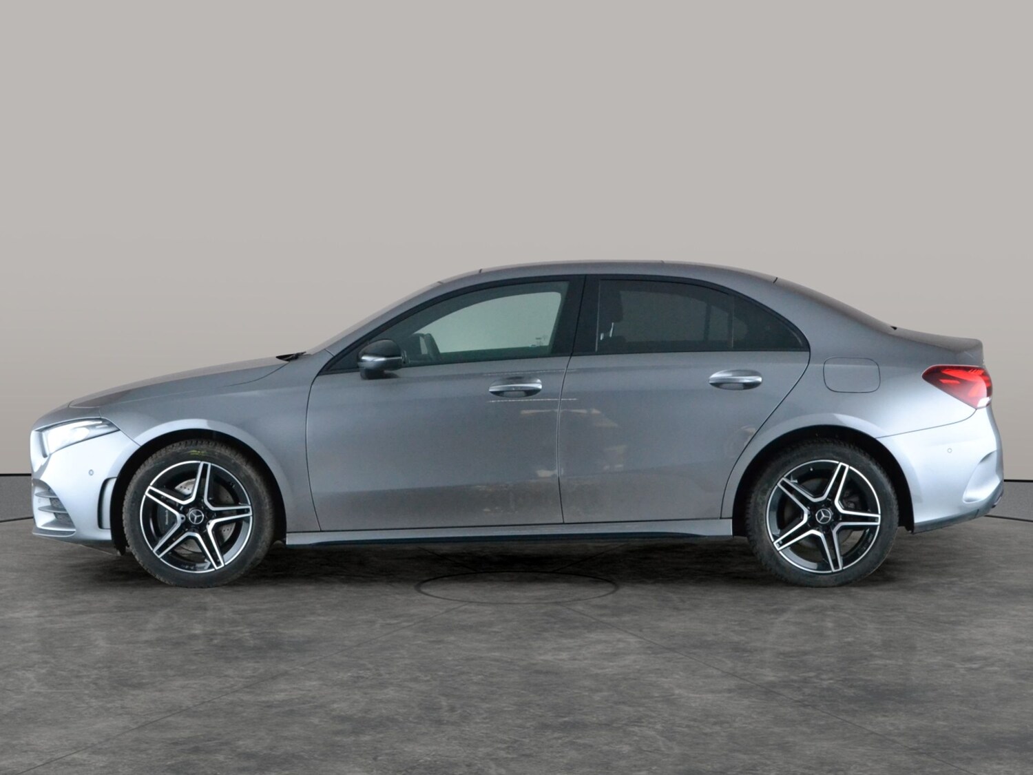 Used Mercedes-Benz A-Class 2022 for sale - 77829860: Photo 15