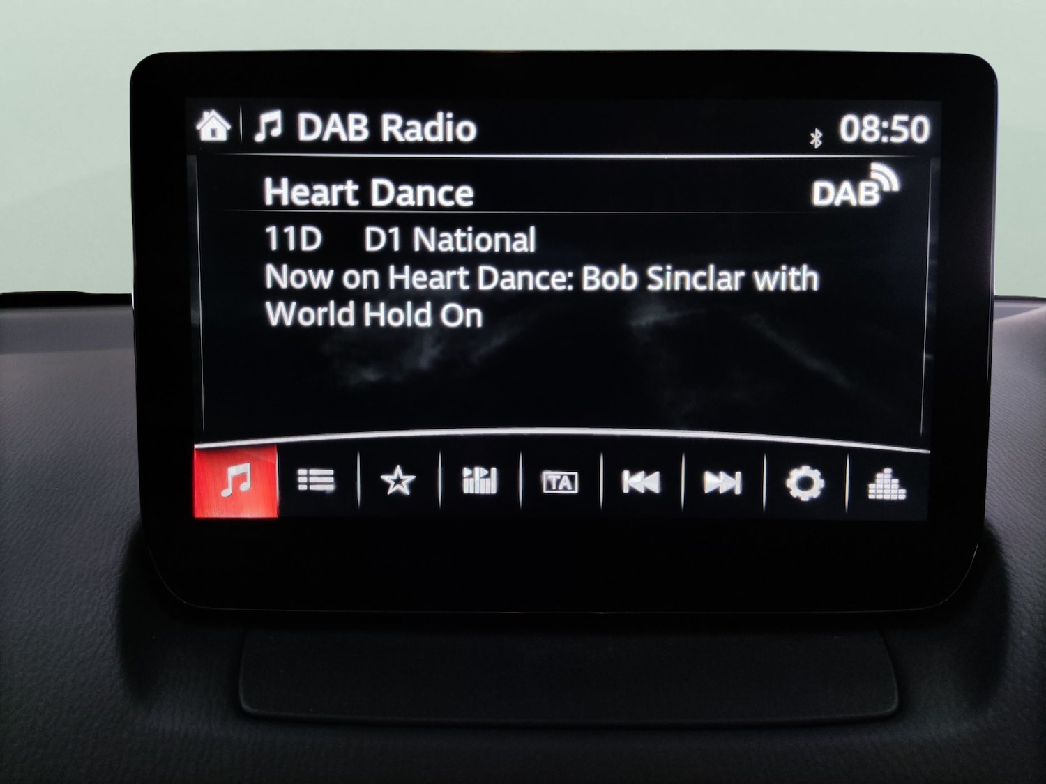 Used Mazda Mazda2 2022 for sale - 77988691: Photo 5