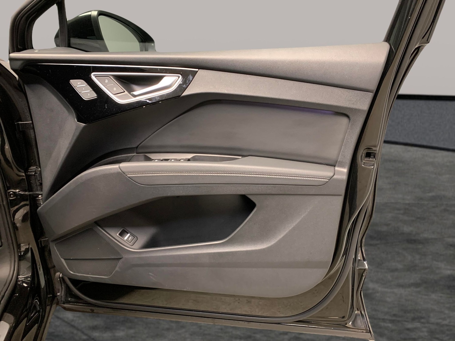 Used Audi Q4 e-tron 2021 for sale - 76751580: Photo 30