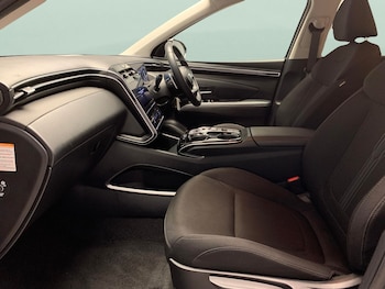 Used Hyundai TUCSON 2021 for sale - 76487702: Photo