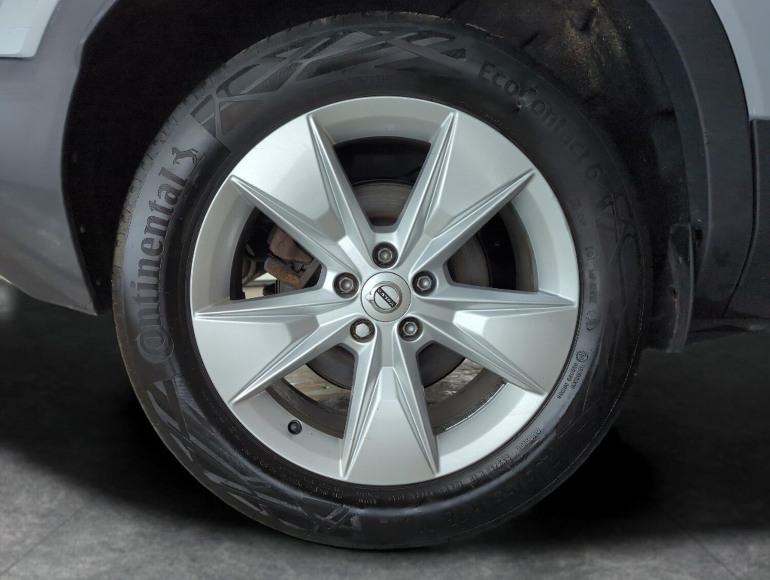 Used Volvo XC40 2024 for sale - 77888184: Photo 24