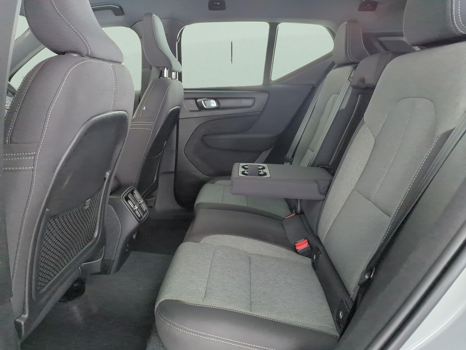 Used Volvo XC40 2024 for sale - 77888184: Photo 25