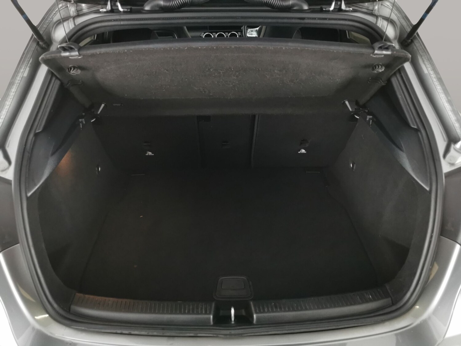 Used Mercedes-Benz A-Class 2020 for sale - 77530035: Photo 35