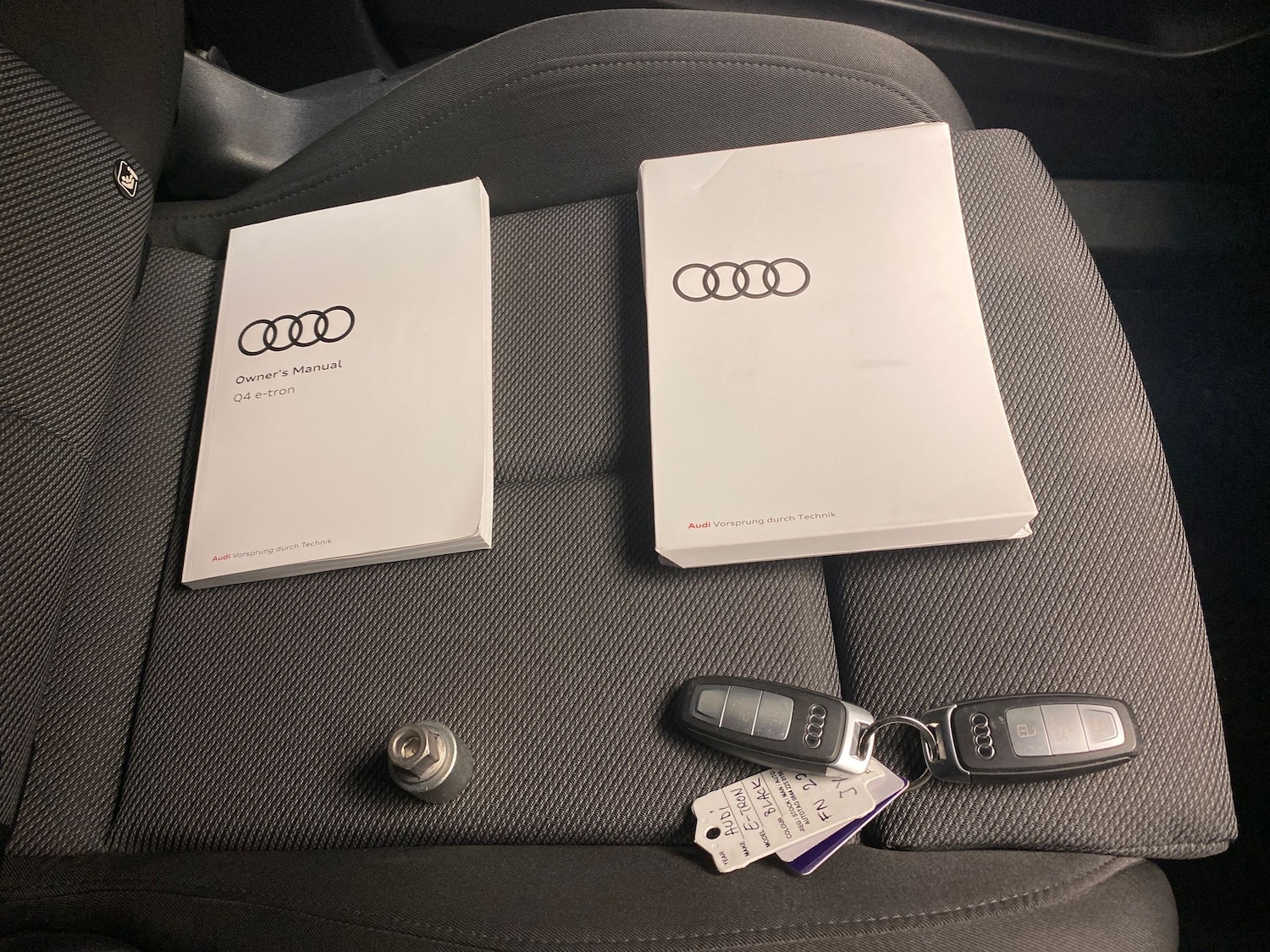 Used Audi Q4 e-tron 2023 for sale - 78218502: Photo 30