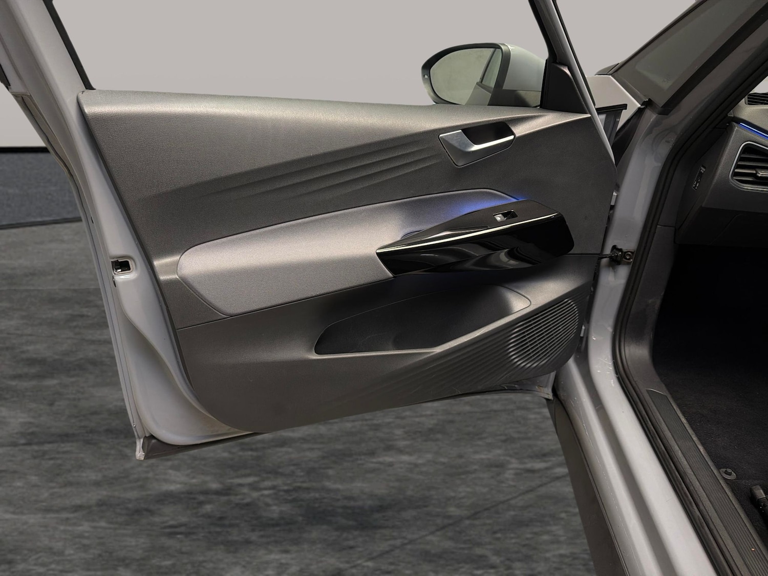 Used Volkswagen ID.3 2022 for sale - 77829821: Photo 25