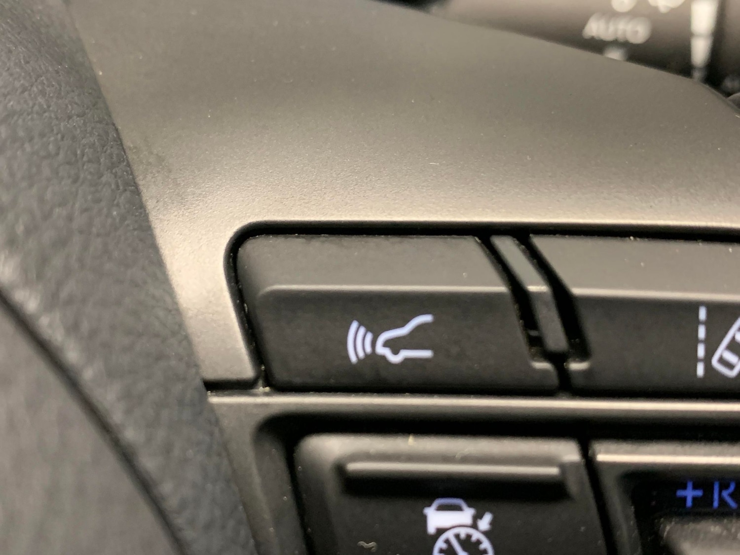 Used Toyota Yaris Cross 2024 for sale - 77392411: Photo 19