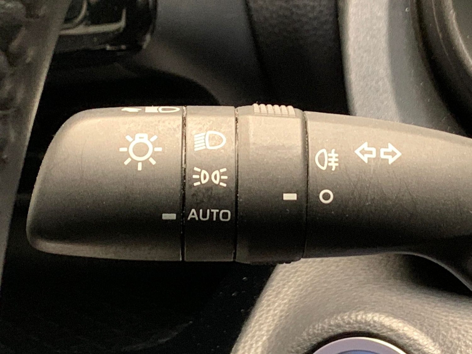 Used Toyota Yaris Cross 2024 for sale - 77392411: Photo 20