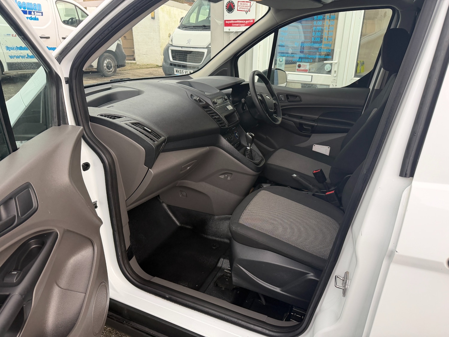 Used Ford Transit Connect 2021 for sale - 77104092: Photo 8
