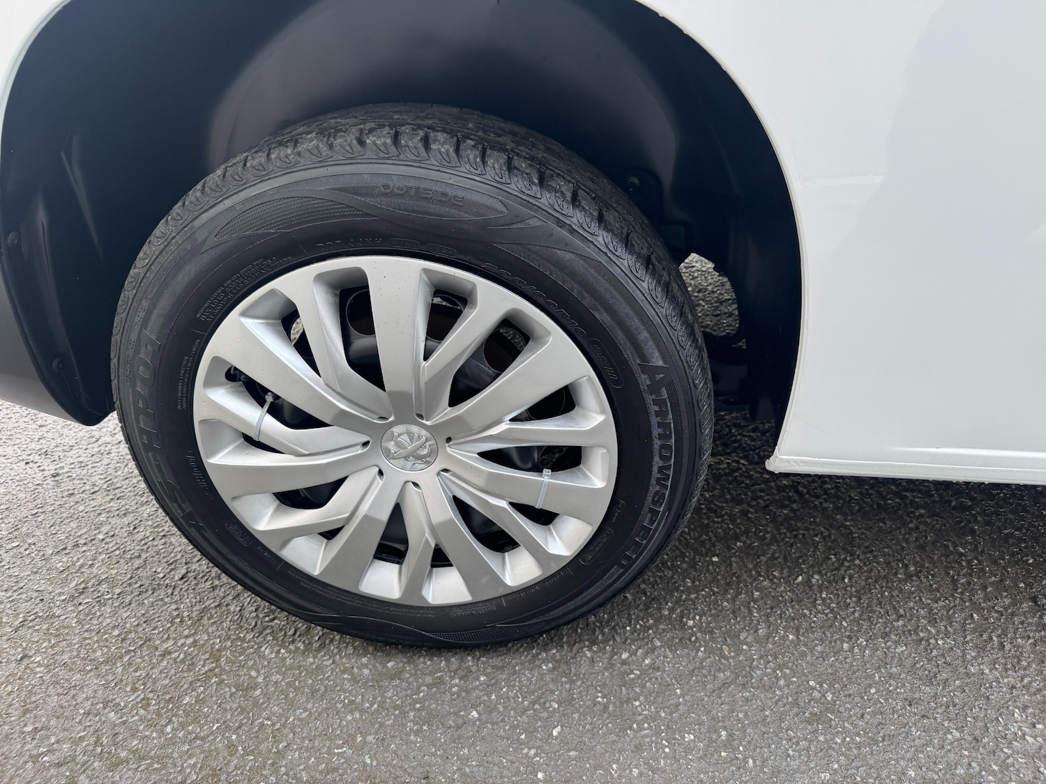 Used Peugeot Partner 2020 for sale - 76198711: Photo 21