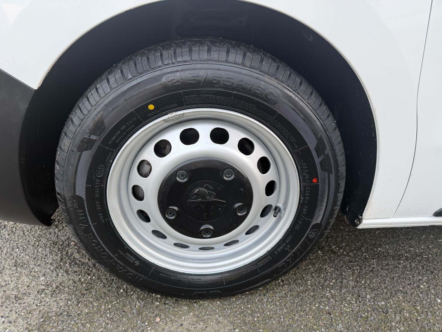 Used Peugeot Expert 2020 for sale - 76316499: Photo 25