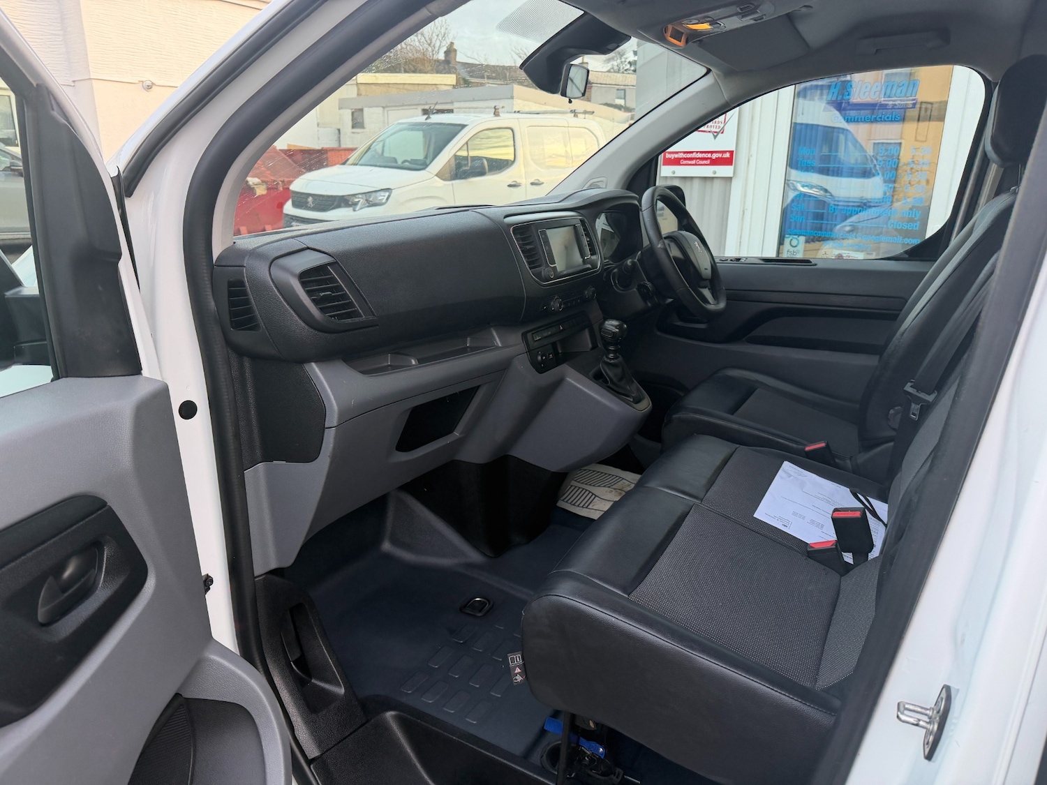 Used Peugeot Expert 2020 for sale - 76316499: Photo 9