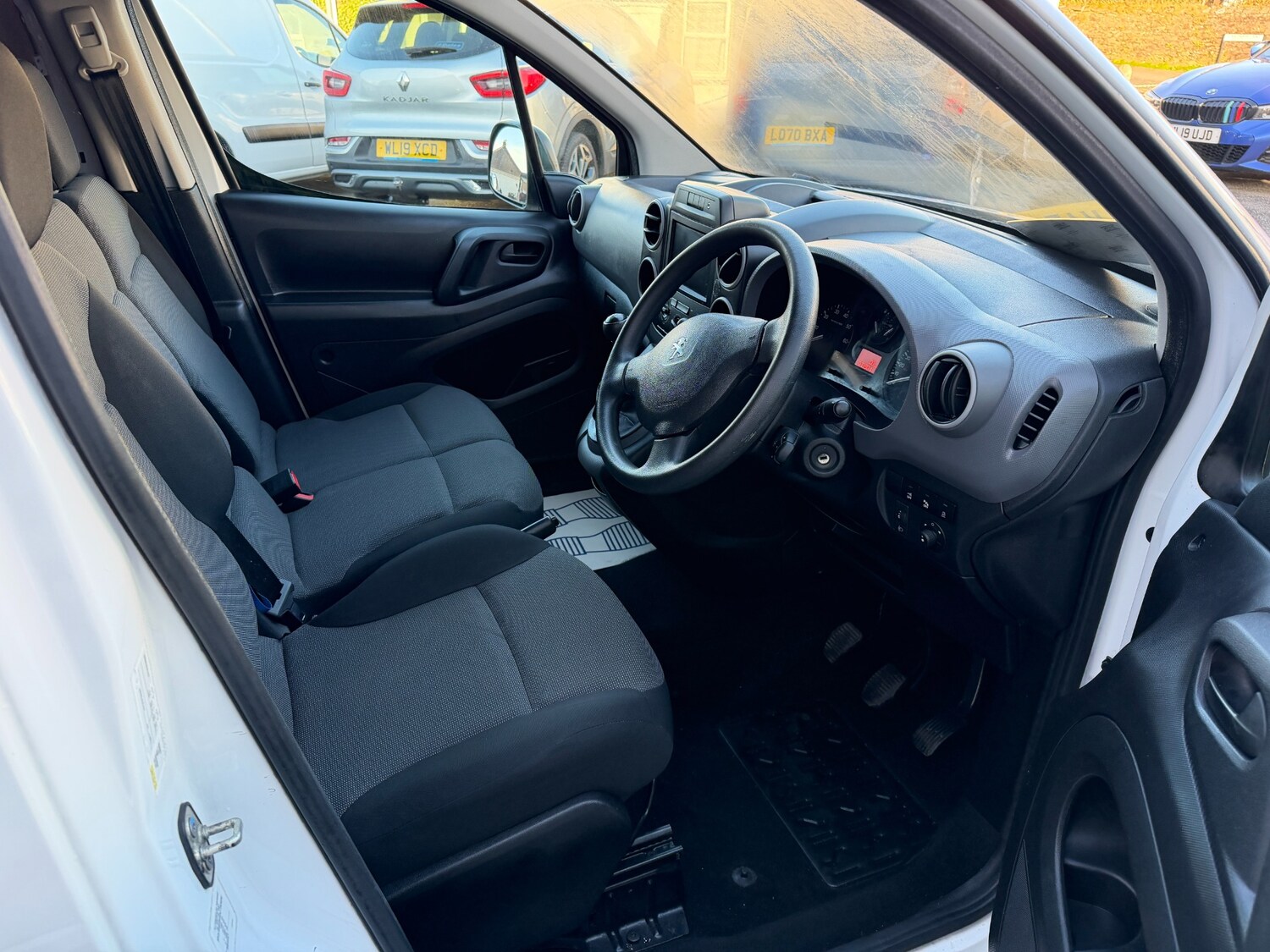 Used Peugeot Partner 2017 for sale - 76705644: Photo 7