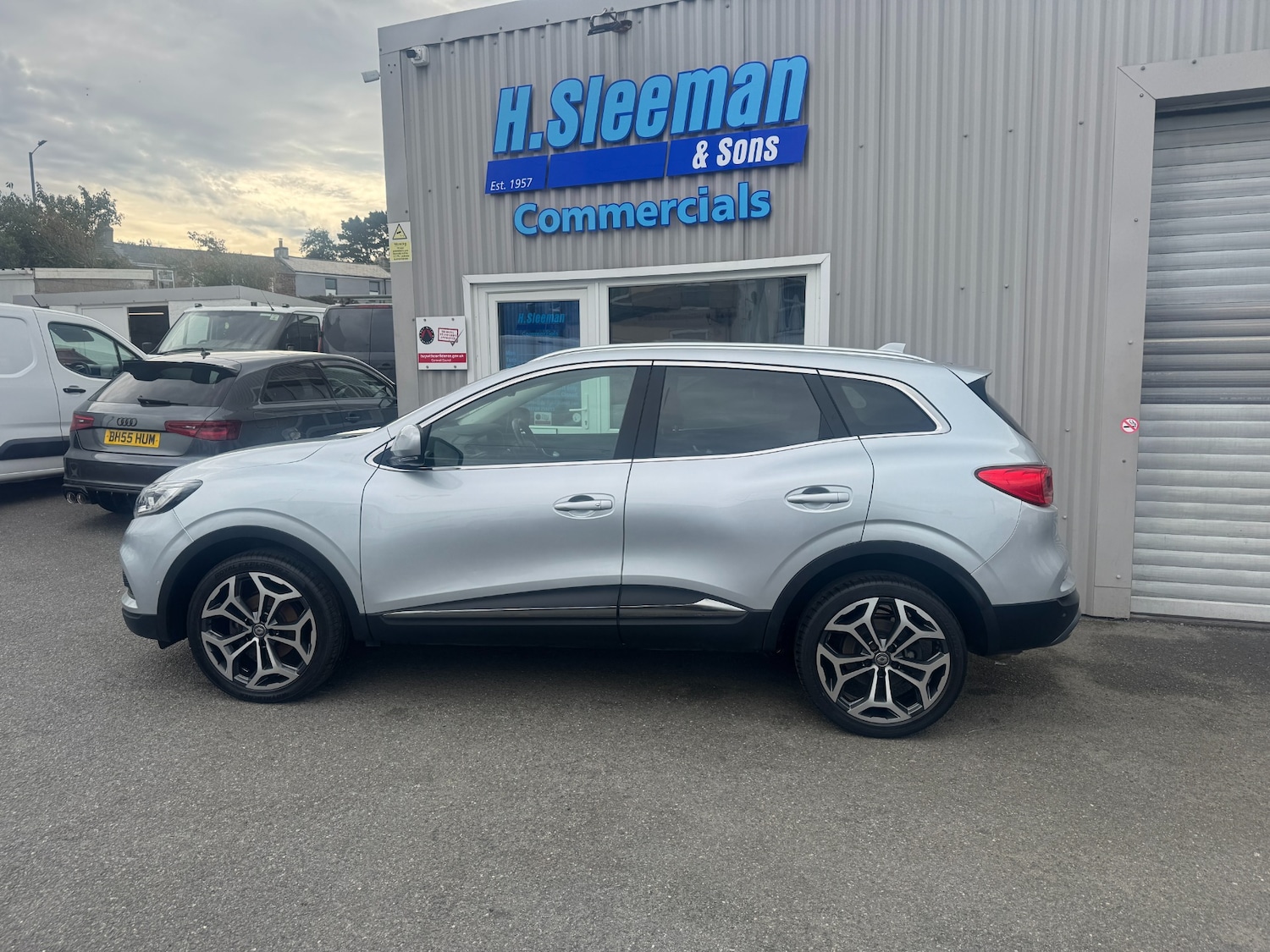 Used Renault Kadjar 2019 for sale - 76252457: Photo 2