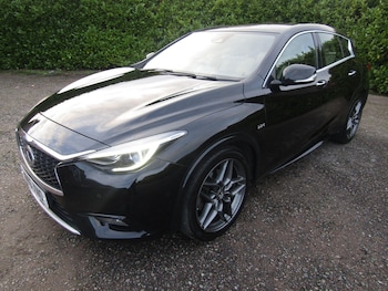 Used Infiniti Q30 2016 for sale - 77230056: Photo