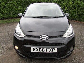 Used Hyundai i10 2016 for sale - 76440789: Photo