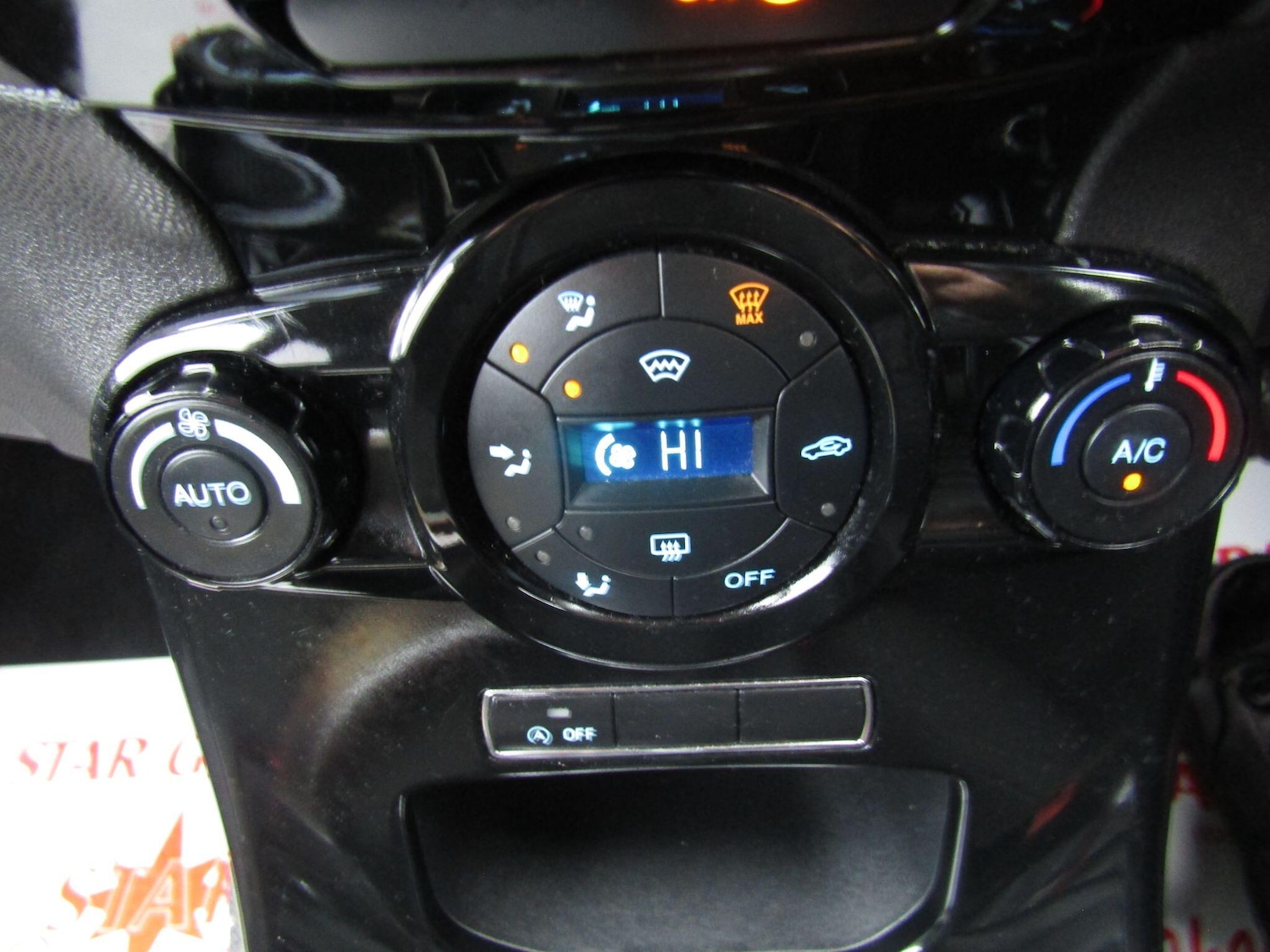 Used Ford Fiesta 2014 for sale - 76671203: Photo 15