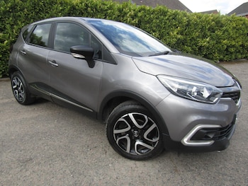 Used Renault Captur 2017 for sale - 78301217: Photo