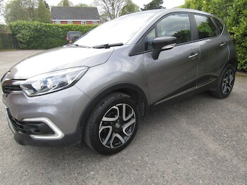 Used Renault Captur 2017 for sale - 78301217: Photo