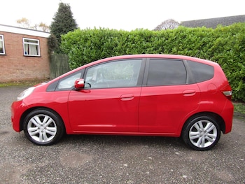 Used Honda Jazz 2012 for sale - 76996807: Photo