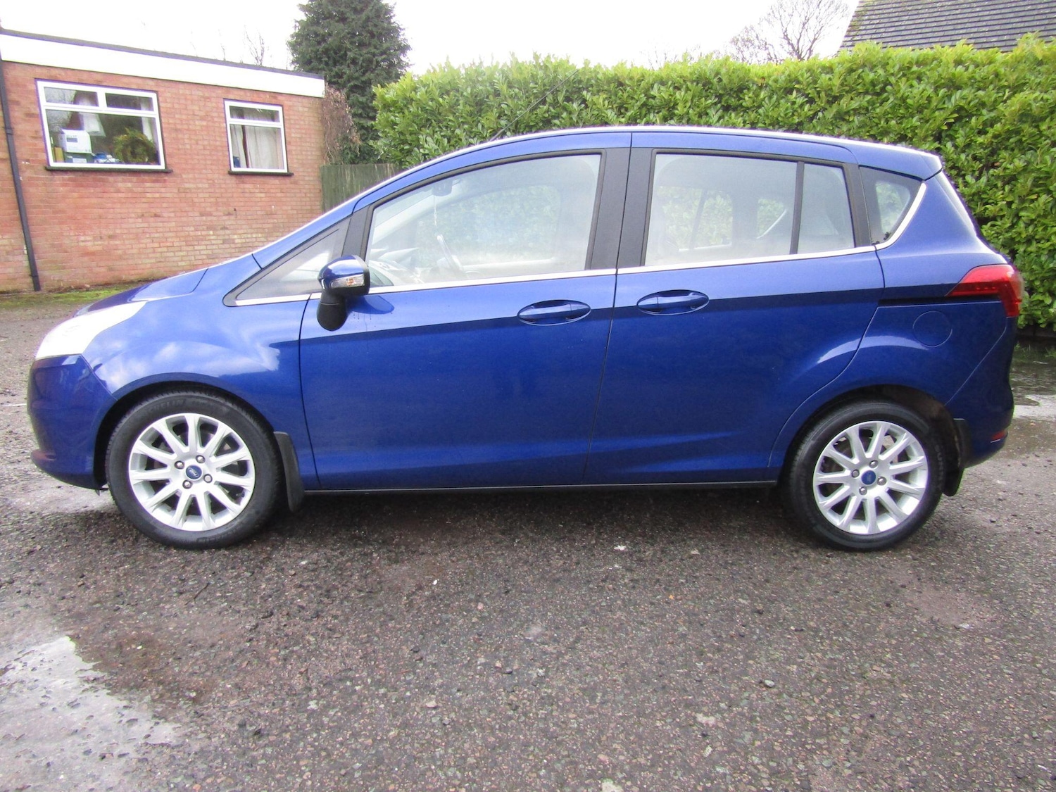 Used Ford B-MAX 2015 for sale - 77097865: Photo 4