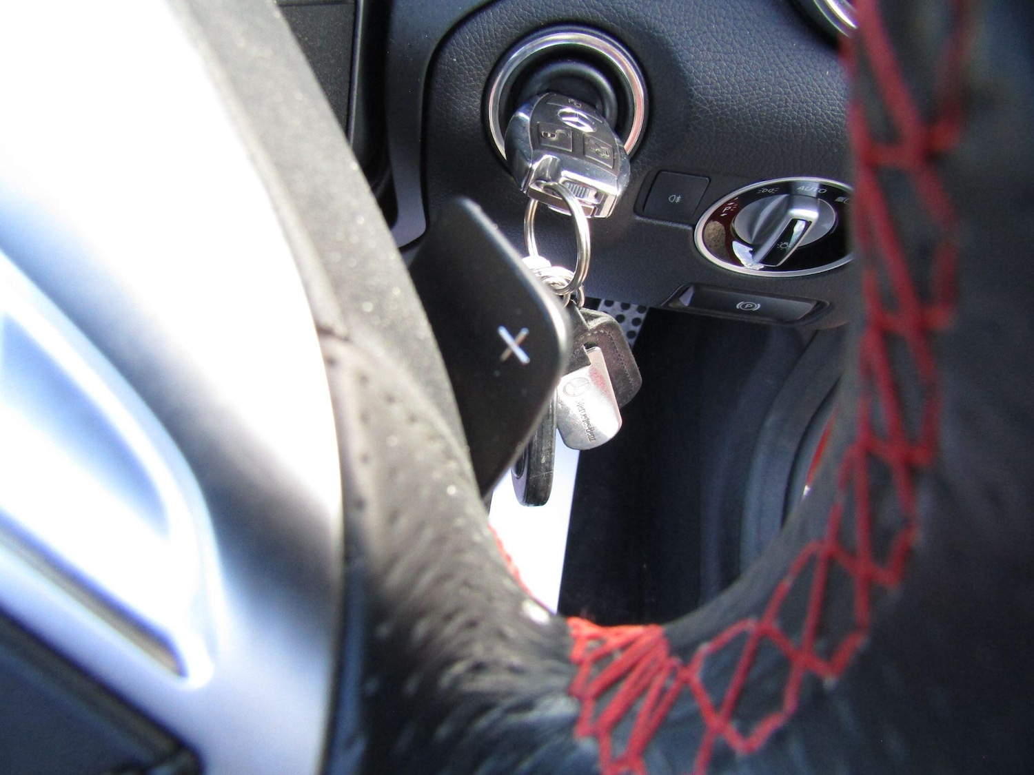 Used Mercedes-Benz SLK 2012 for sale - 76166348: Photo 23