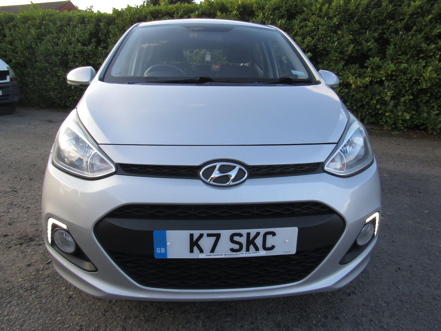 Used Hyundai i10 2016 for sale - 77853100: Photo 2