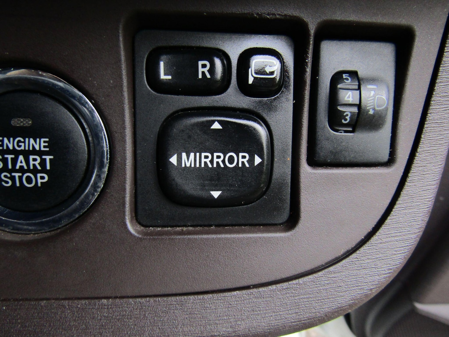 Used Toyota IQ 2009 for sale - 76607332: Photo 14