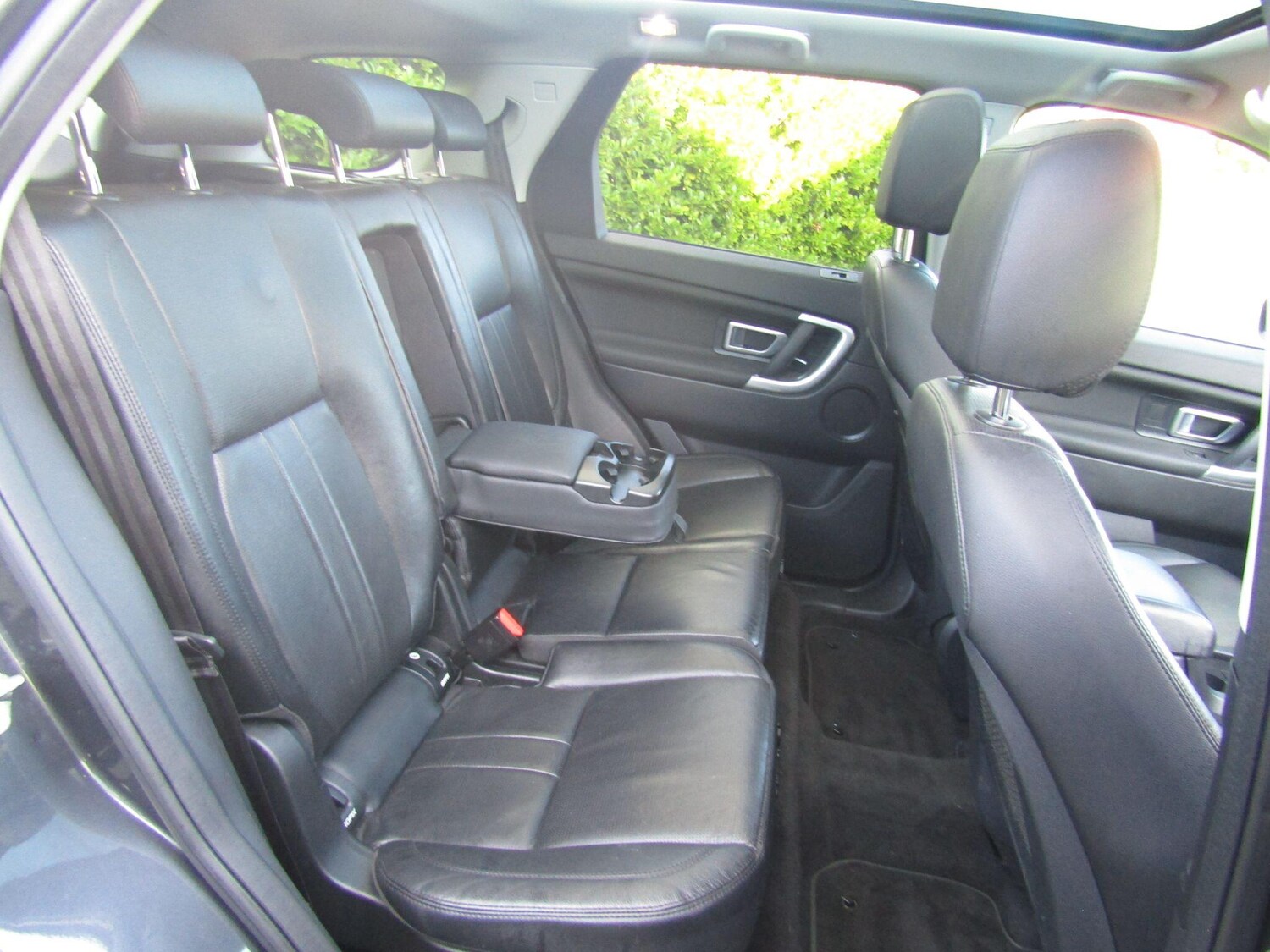 Used Land Rover Discovery Sport 2017 for sale - 76735064: Photo 14