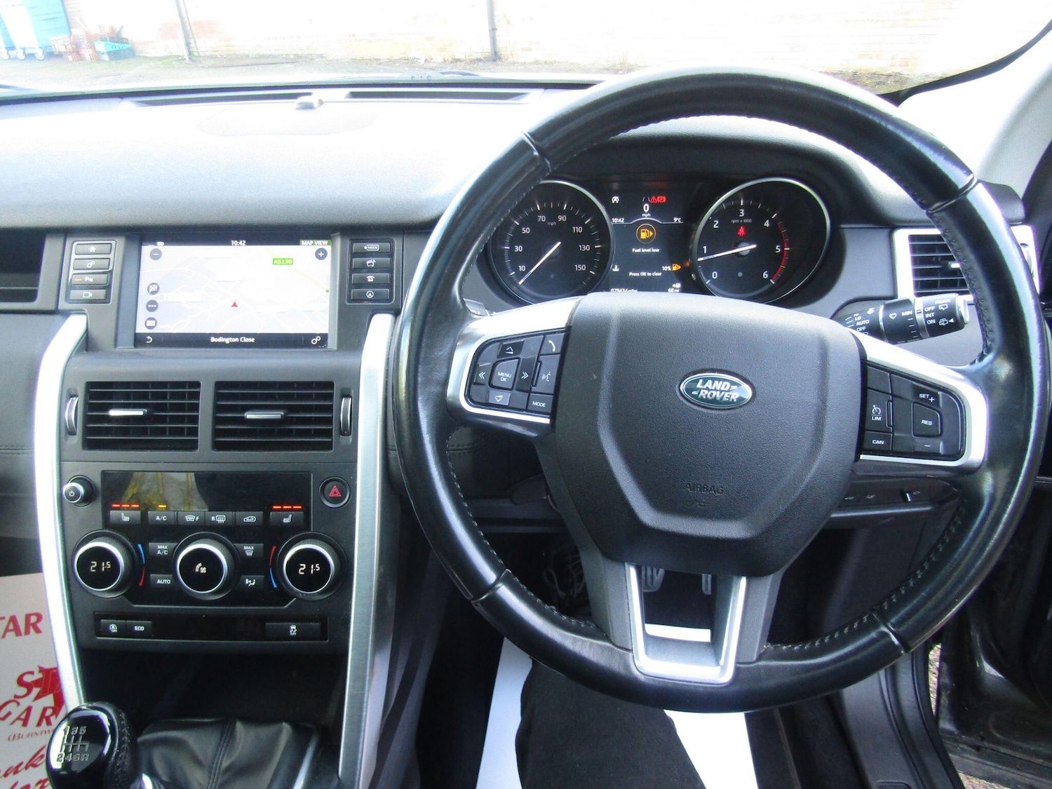 Used Land Rover Discovery Sport 2017 for sale - 76735064: Photo 22