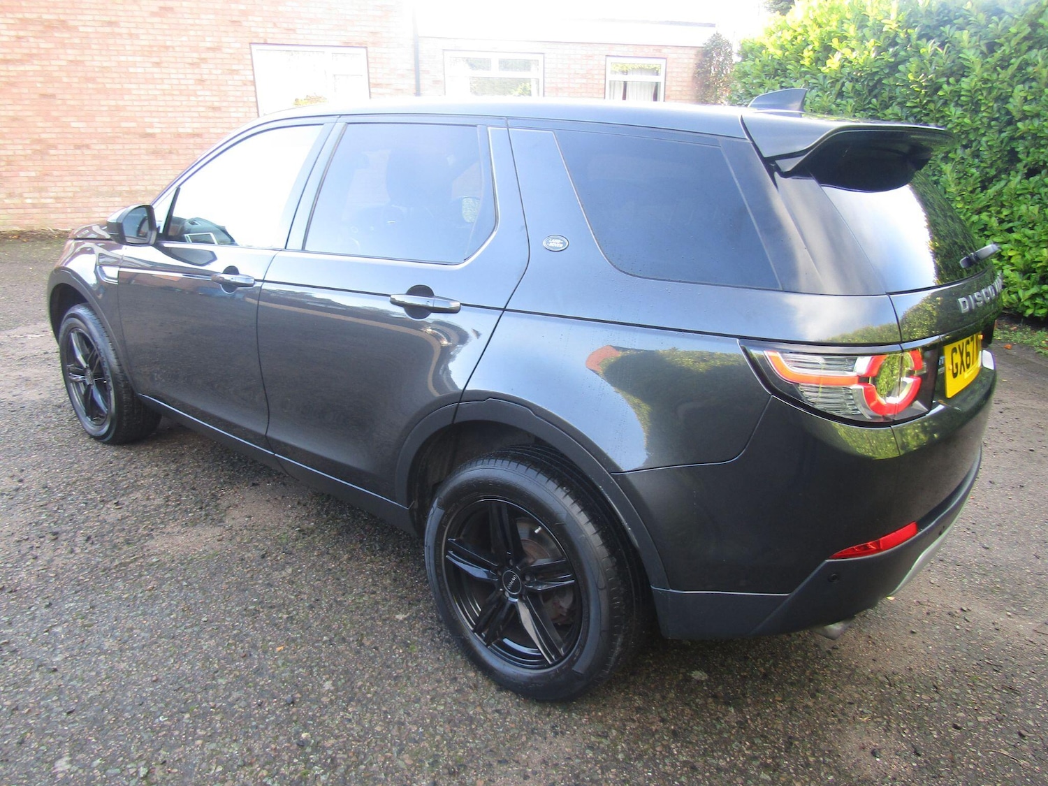 Used Land Rover Discovery Sport 2017 for sale - 76735064: Photo 5