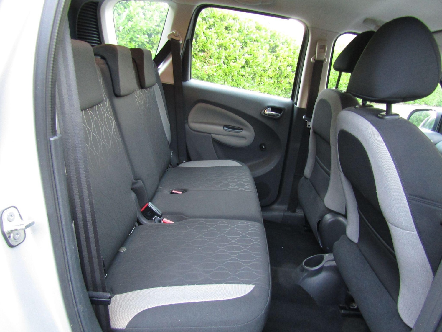 Used Citroen C3 Picasso 2015 for sale - 76371561: Photo 9