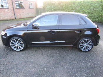 Used Audi A1 2017 for sale - 77314800: Photo