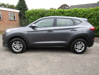 Used Hyundai TUCSON 2018 for sale - 75552654: Photo