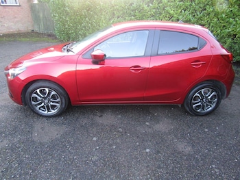 Used Mazda Mazda2 2016 for sale - 76735072: Photo