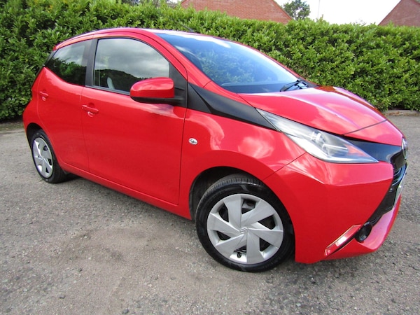 Used Toyota AYGO 2017 for sale - 76094429: Photo 1