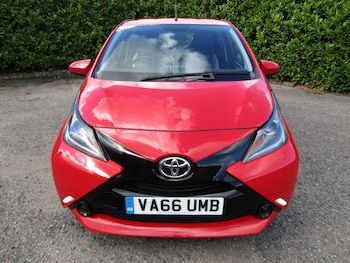 Used Toyota AYGO 2017 for sale - 76094429: Photo 2