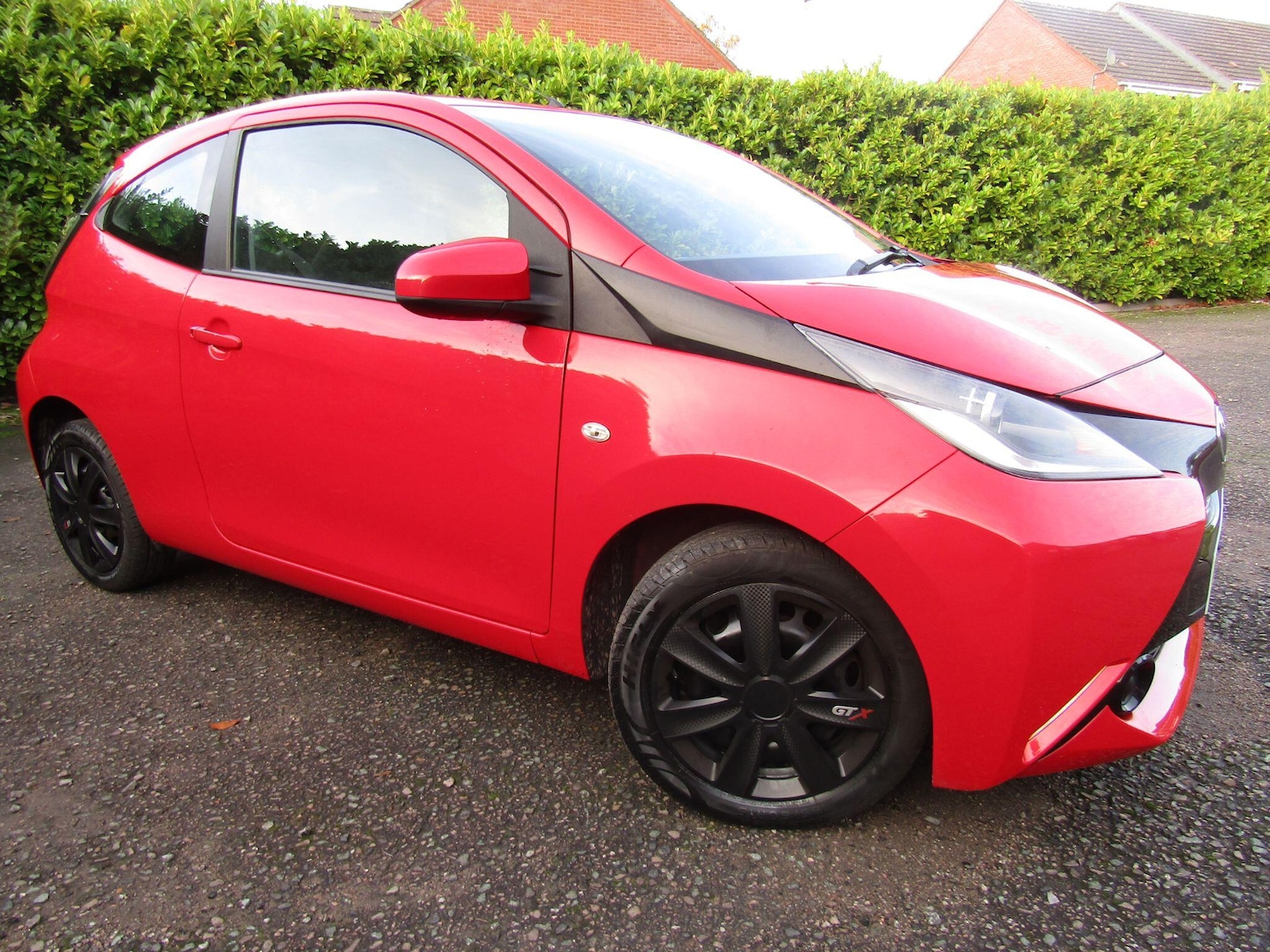 Used Toyota AYGO 2015 for sale - 76573719: Photo 1