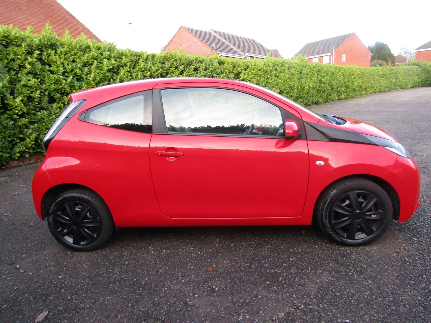 Used Toyota AYGO 2015 for sale - 76573719: Photo 8