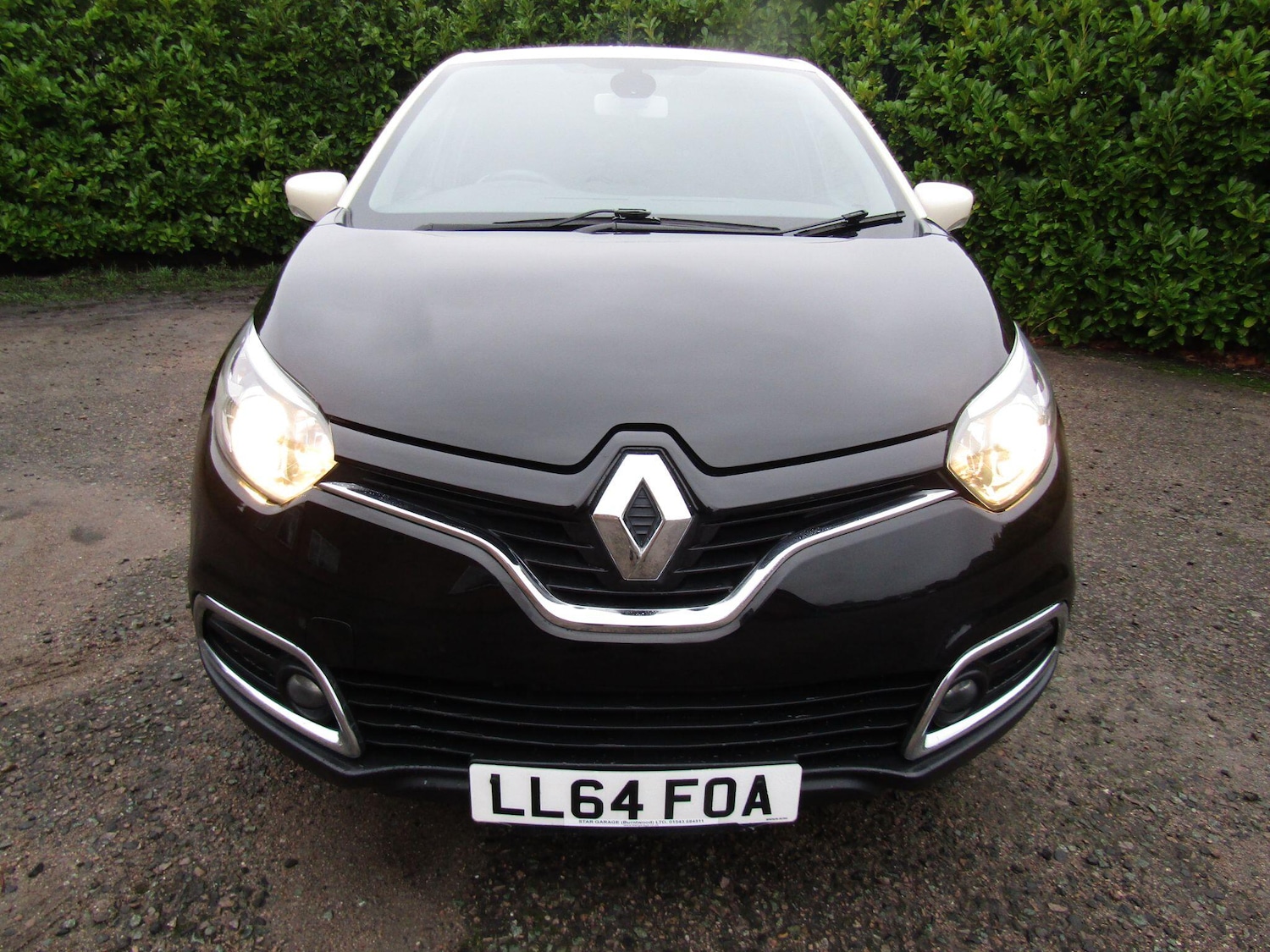 Used Renault Captur 2014 for sale - 77029862: Photo 2
