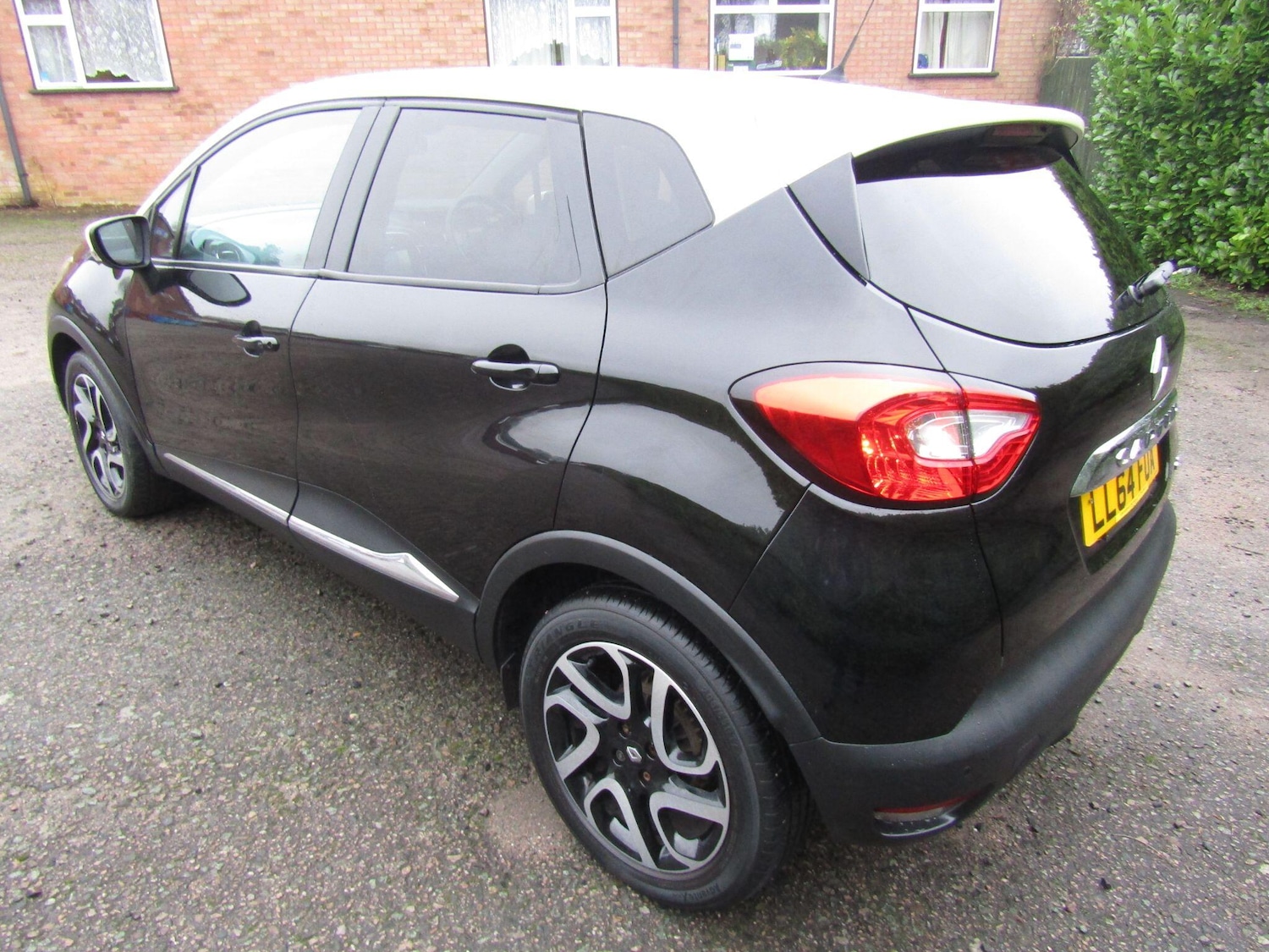 Used Renault Captur for sale - 77175157: Photo 6