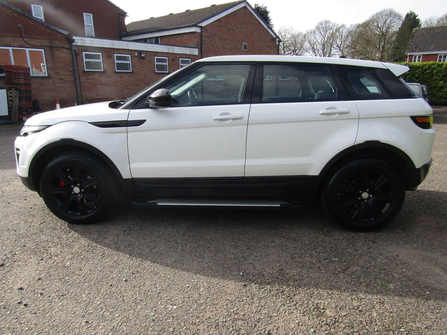 Used Land Rover Range Rover Evoque 2015 for sale - 77768080: Photo 4
