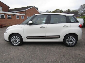 Used Fiat 500L 2015 for sale - 77892220: Photo