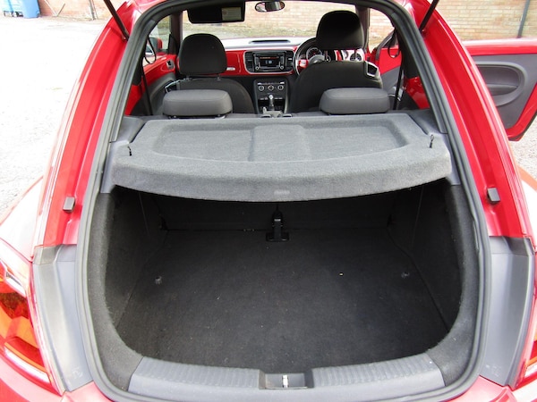 Used Volkswagen Beetle 2014 for sale - 76151592: Photo 12