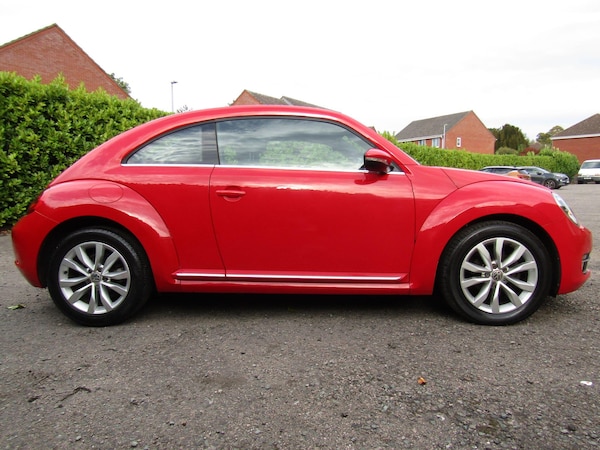 Used Volkswagen Beetle 2014 for sale - 76151592: Photo 8
