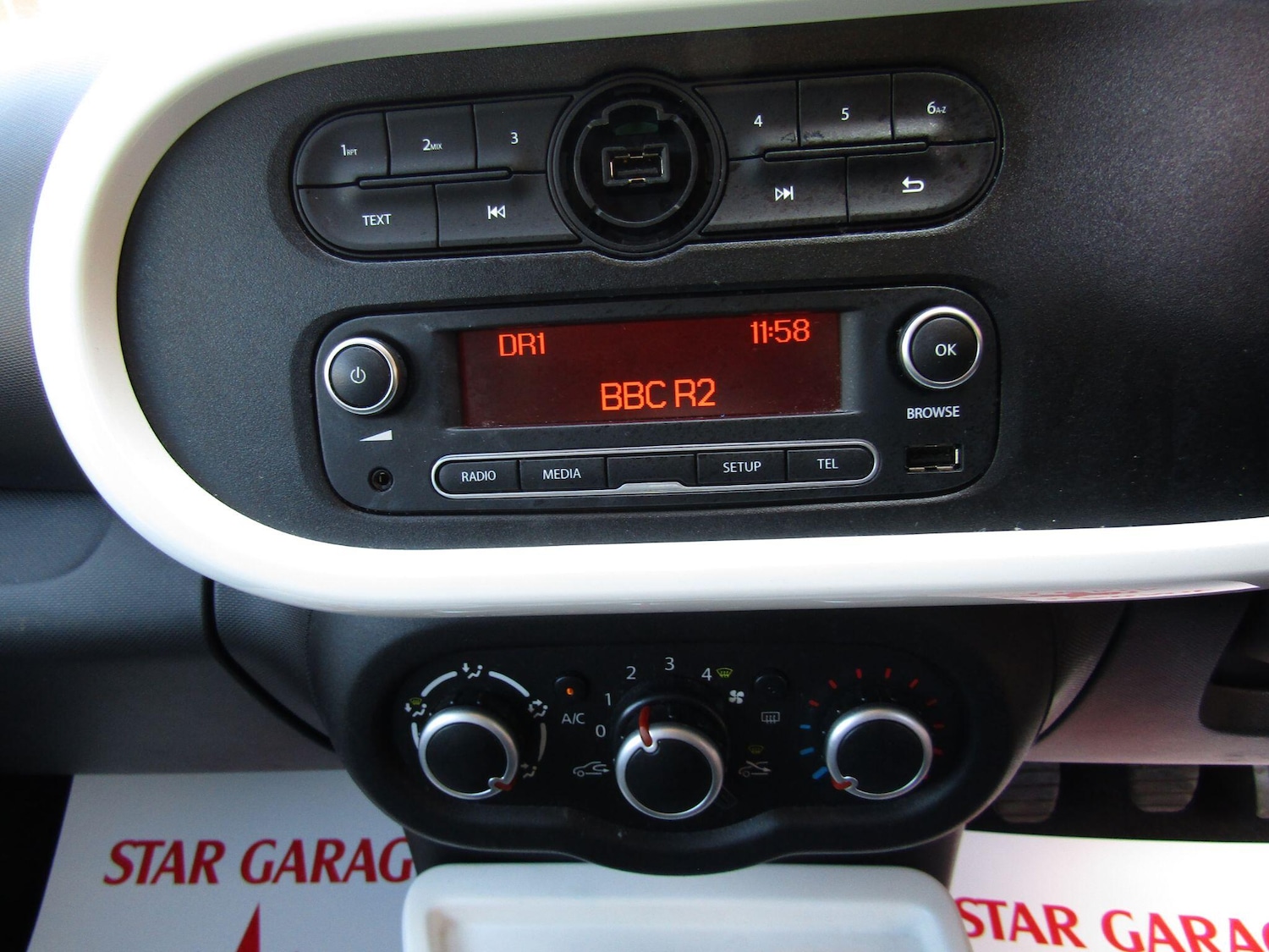 Used Renault Twingo 2016 for sale - 75670703: Photo 15